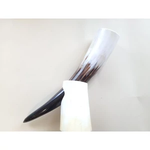 IVÓKÜRT TARTÓVAL "M"